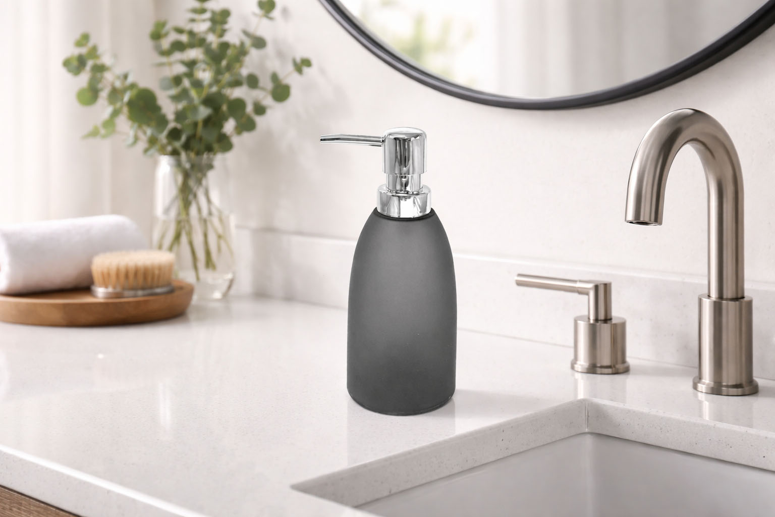 Modern 400ml plastic liquid soap dispenser with pump placed on a bathroom sink countertop