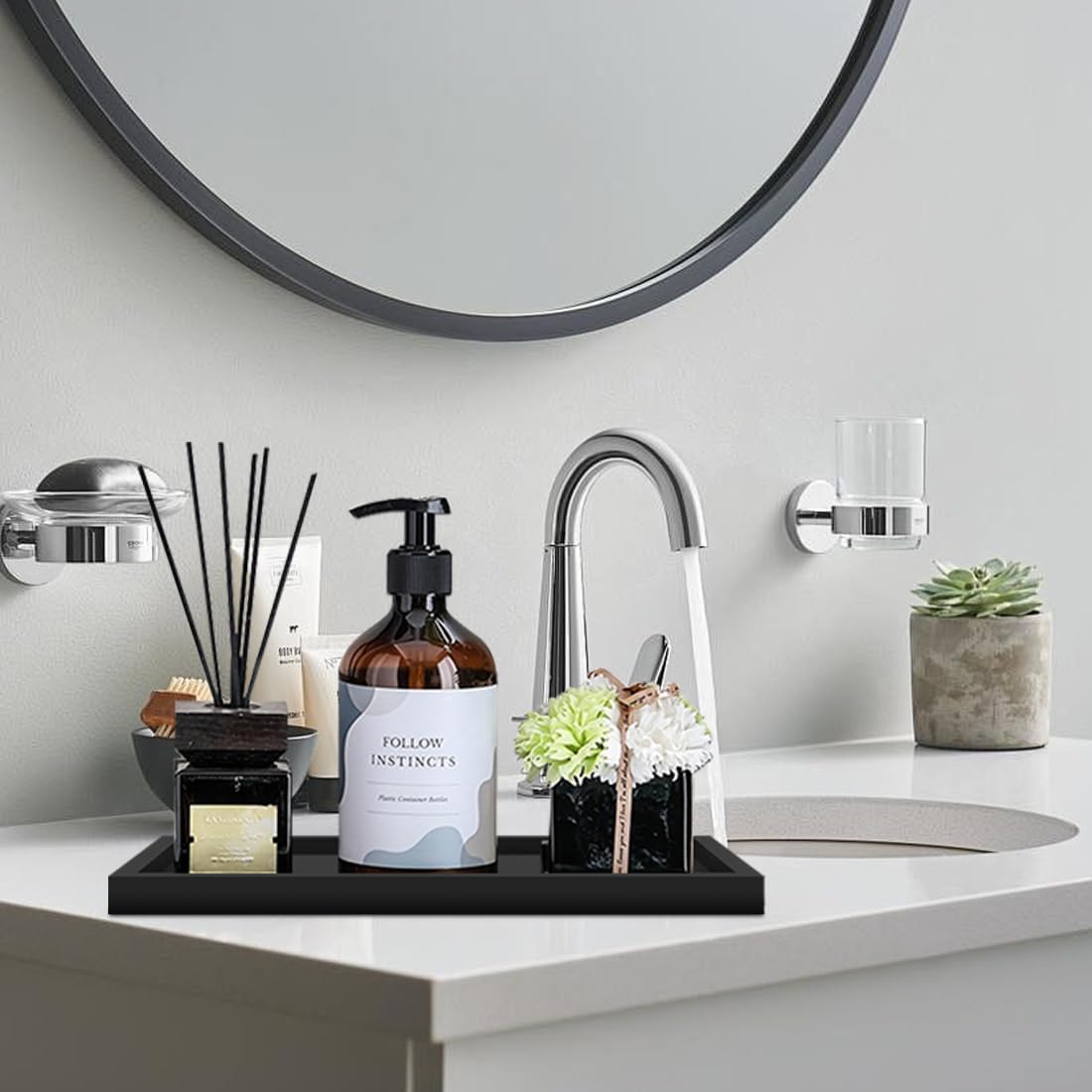 Modern silicone bathroom tray organizer for vanity countertop, sink, jewelry and toiletries – shop now from Homedash in Lebanon.