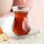 Alya tea set with 6 clear glass tea cups and 6 matching saucers made from durable European glass 165 ml capacity
