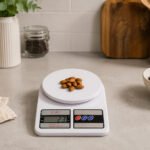 SF-400 digital food weighing scale with LCD display, tare function, and 10kg capacit