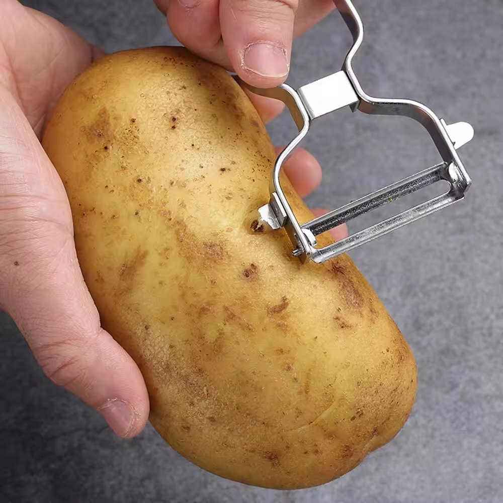 Straight Fruit and Vegetable Peeler