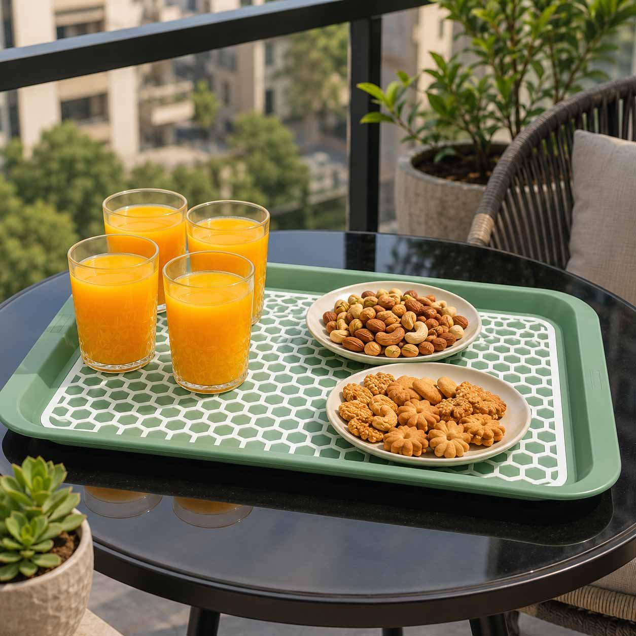Anti-Slip Serving Tray with Non-Slip Base 44 cm