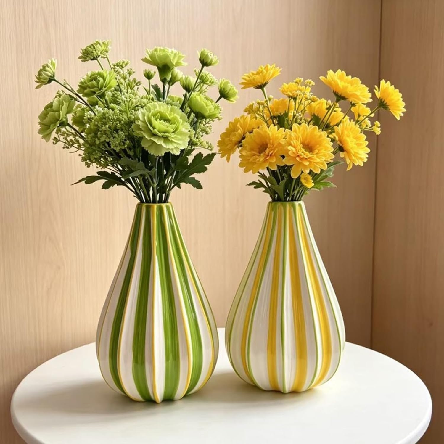 COLOURFUL STRIPED CERAMIC DECORATIVE VASE 16 CM